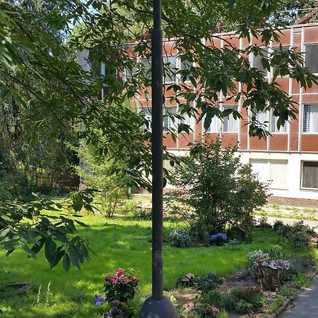 Hotel Hlaska Zlenice Exteriör bild